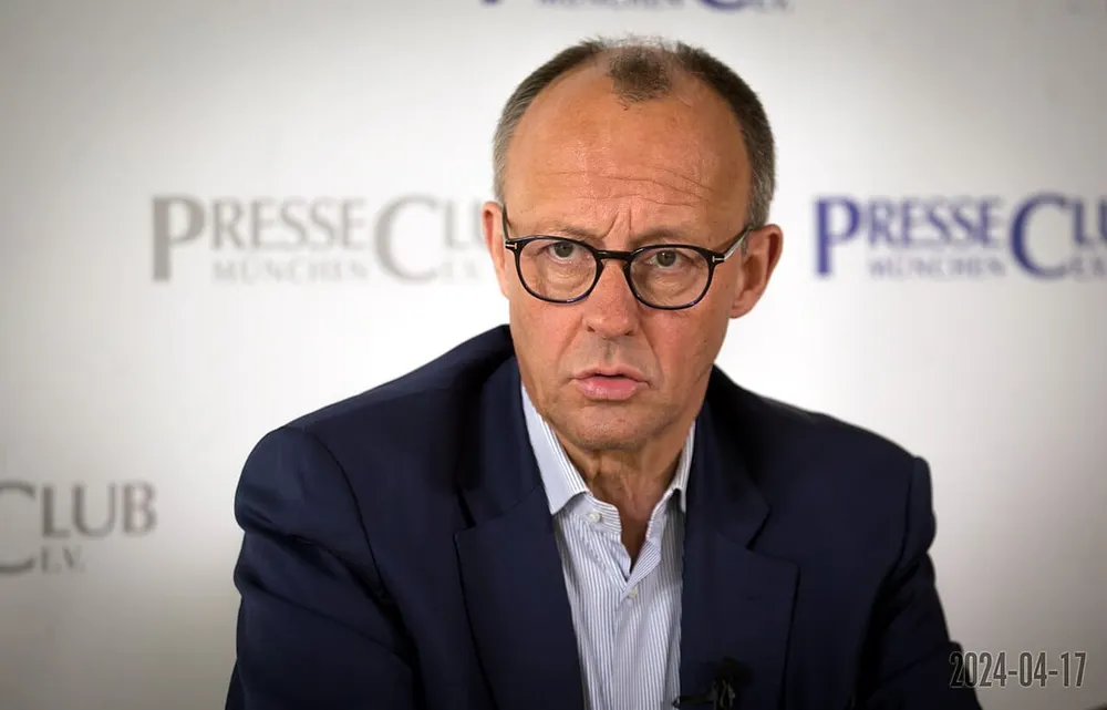 German Physicians Urge Mobilization To Preserve Peace, Avoid World War III