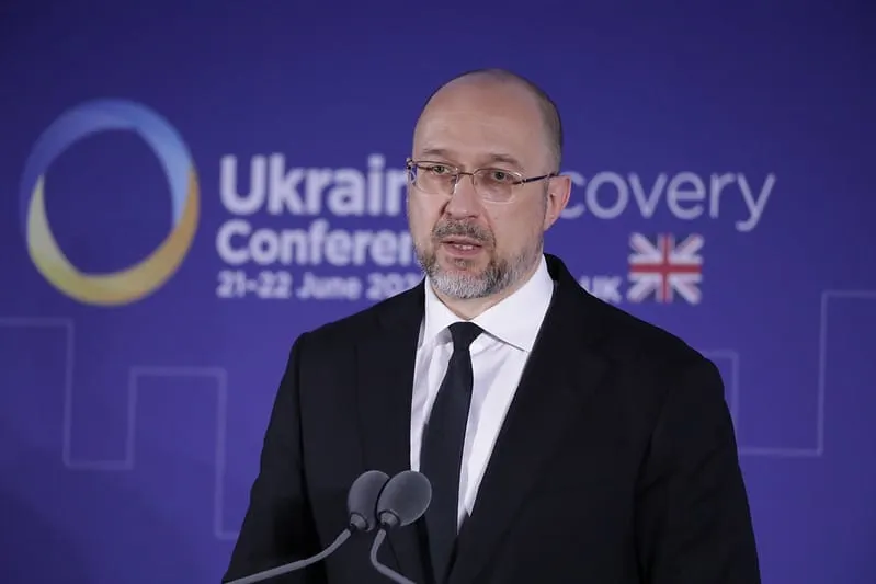 Ukraine Receives First $1 Billion from Seized Russian Assets