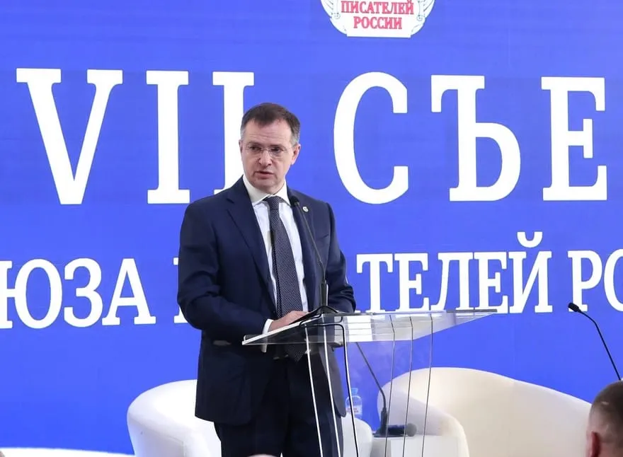 Putin's Chief Negotiator Schools the West in History