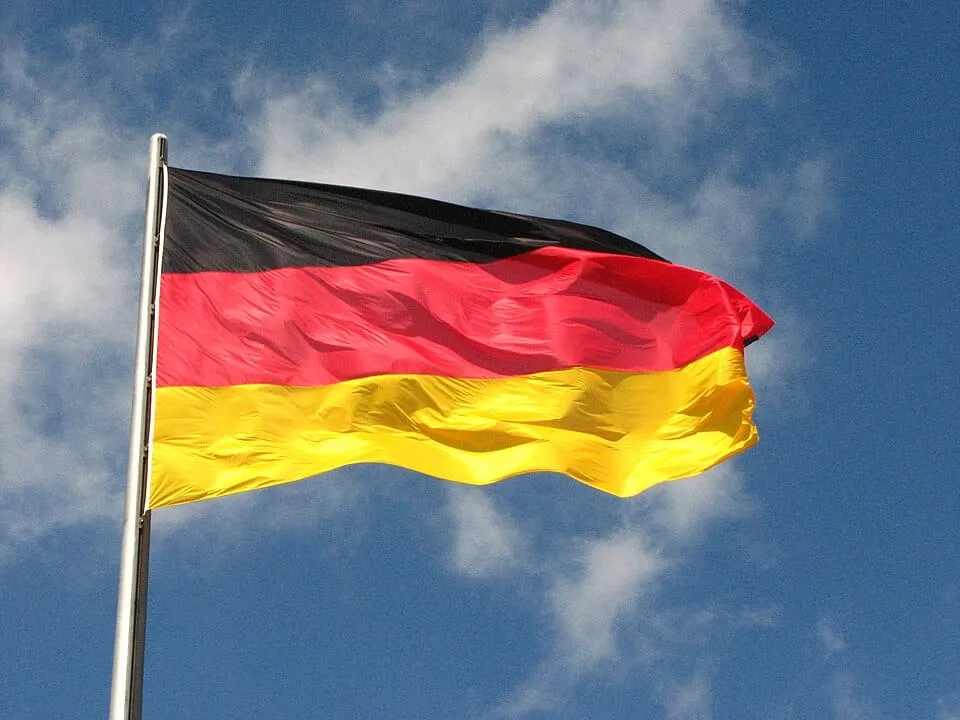 Germany and U.K. Replace U.S. as Top Enemy in Russian Opinion Poll