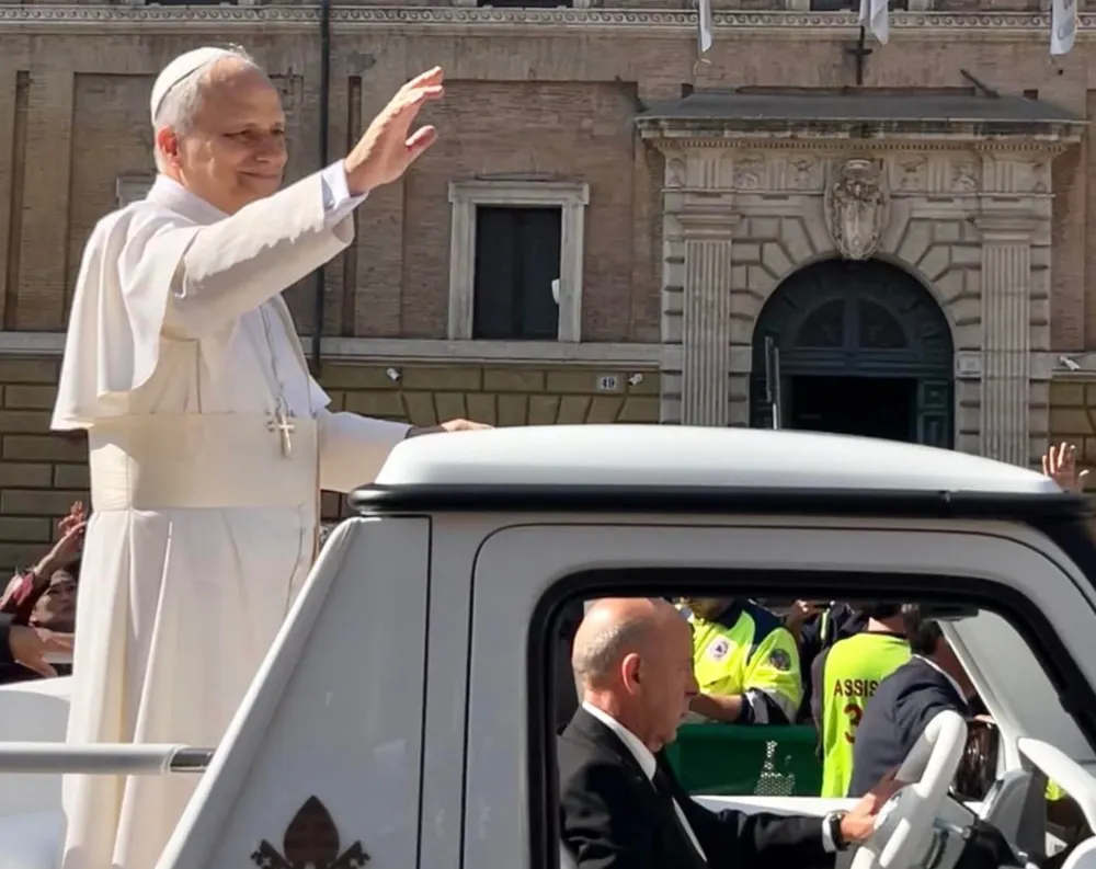 Pope Leo and Hiroshima Mayor Seek To End Nuclear War Threat Via Dialogue