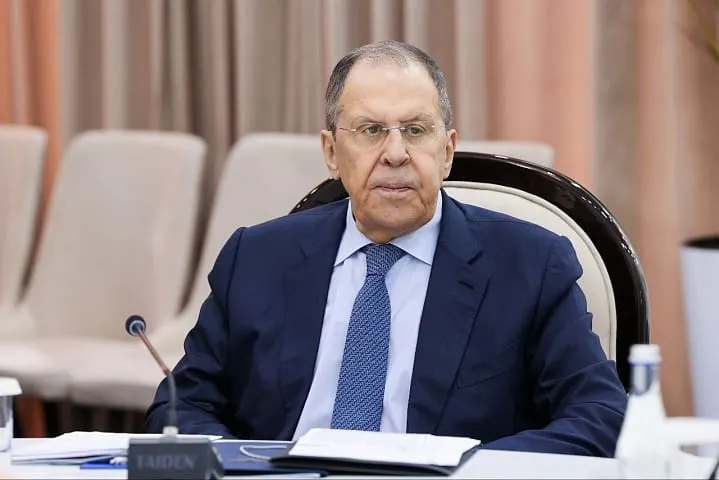 Lavrov's Censored Interview: London Is Trying To Sabotage the Putin-Trump Efforts To End the Ukraine War