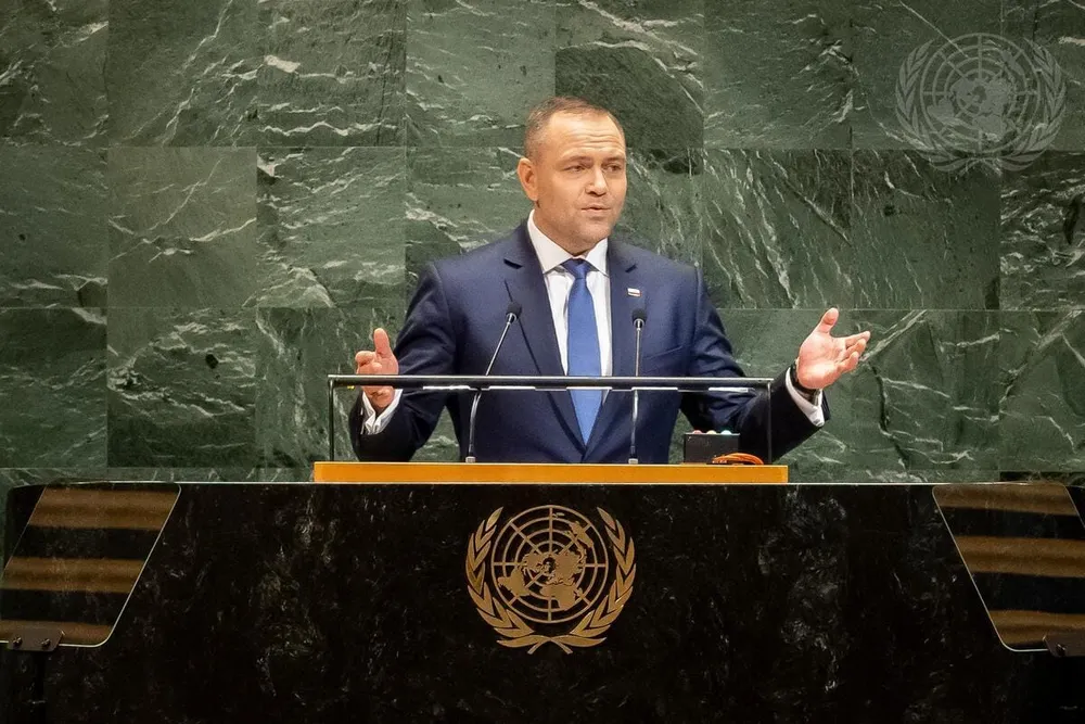 Polish President Wants Poland To Join Nuclear Club