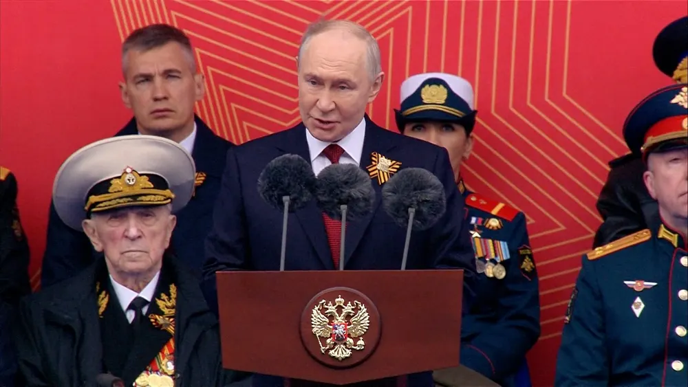 Putin Addresses Victory Day Commemoration