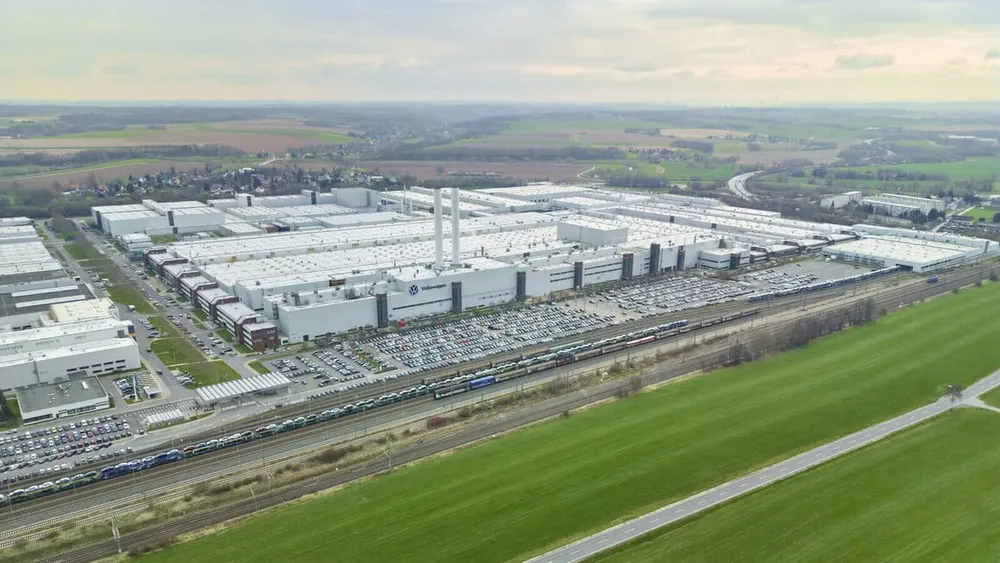 VW: More Cuts of Jobs and Production, or Production Partnership with Global South