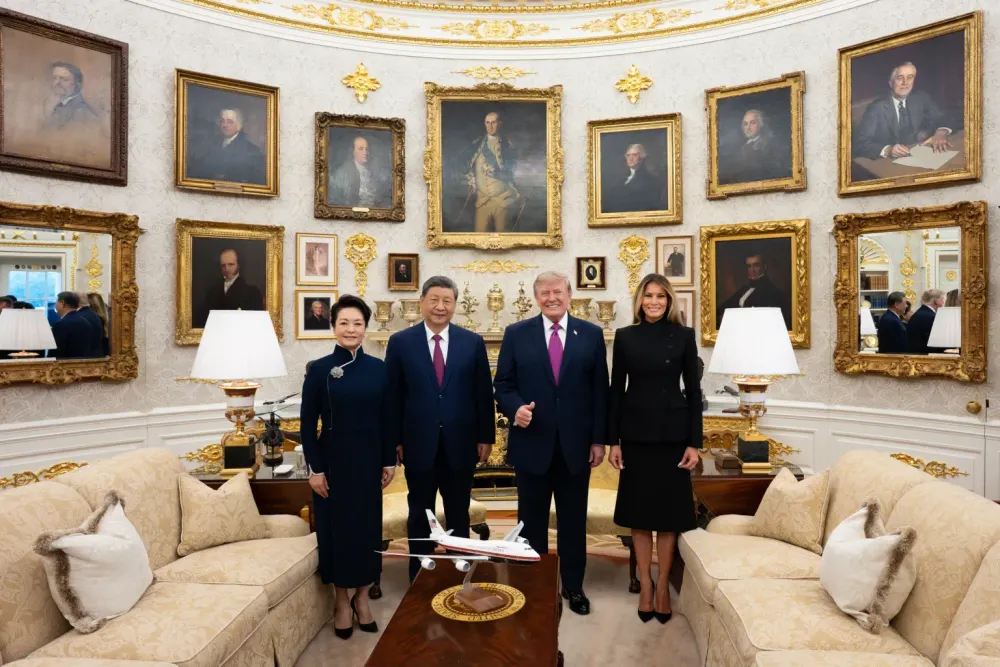 Xi’s State Visit Ends with Tea, the National Archives, and Two More Meetings on the Calendar
