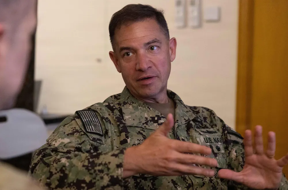 Centcom Chief Briefs Trump on Iran War Plan; Senator Calls It Insane