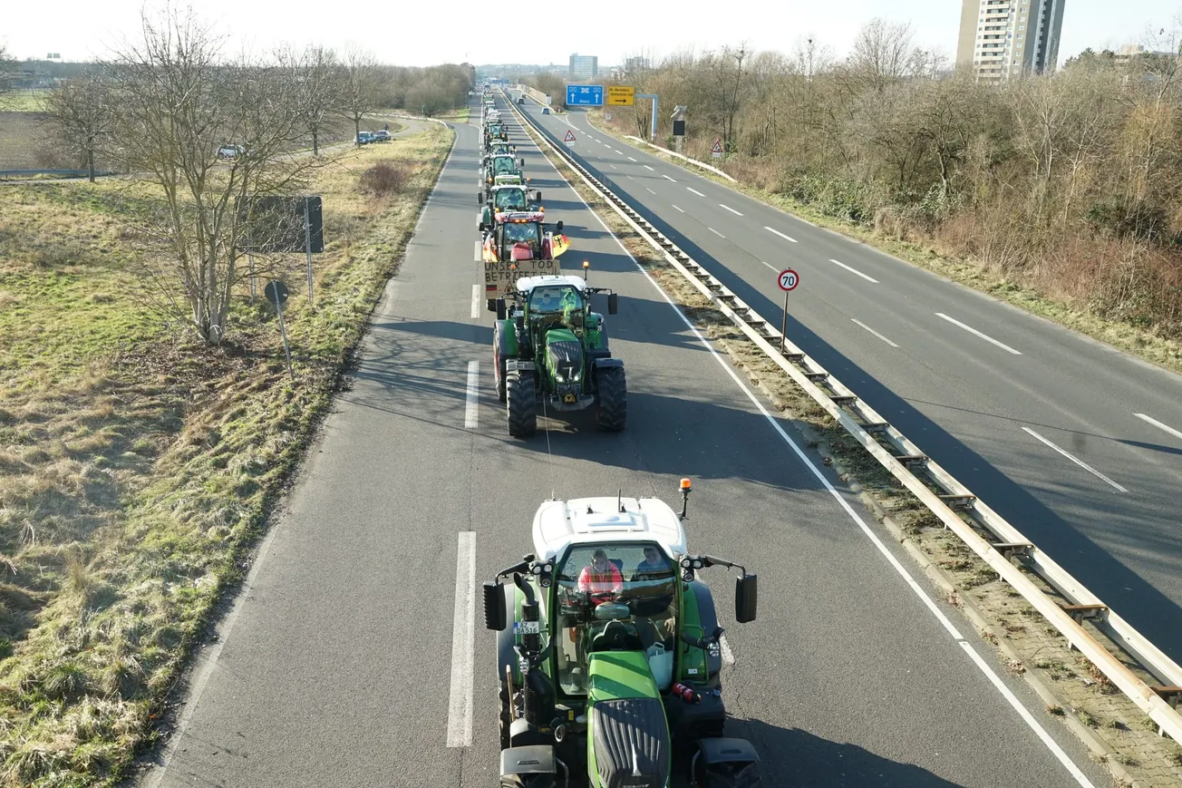 German Farmers Demand: Stop Green Deal, Take Value of Farming Seriously