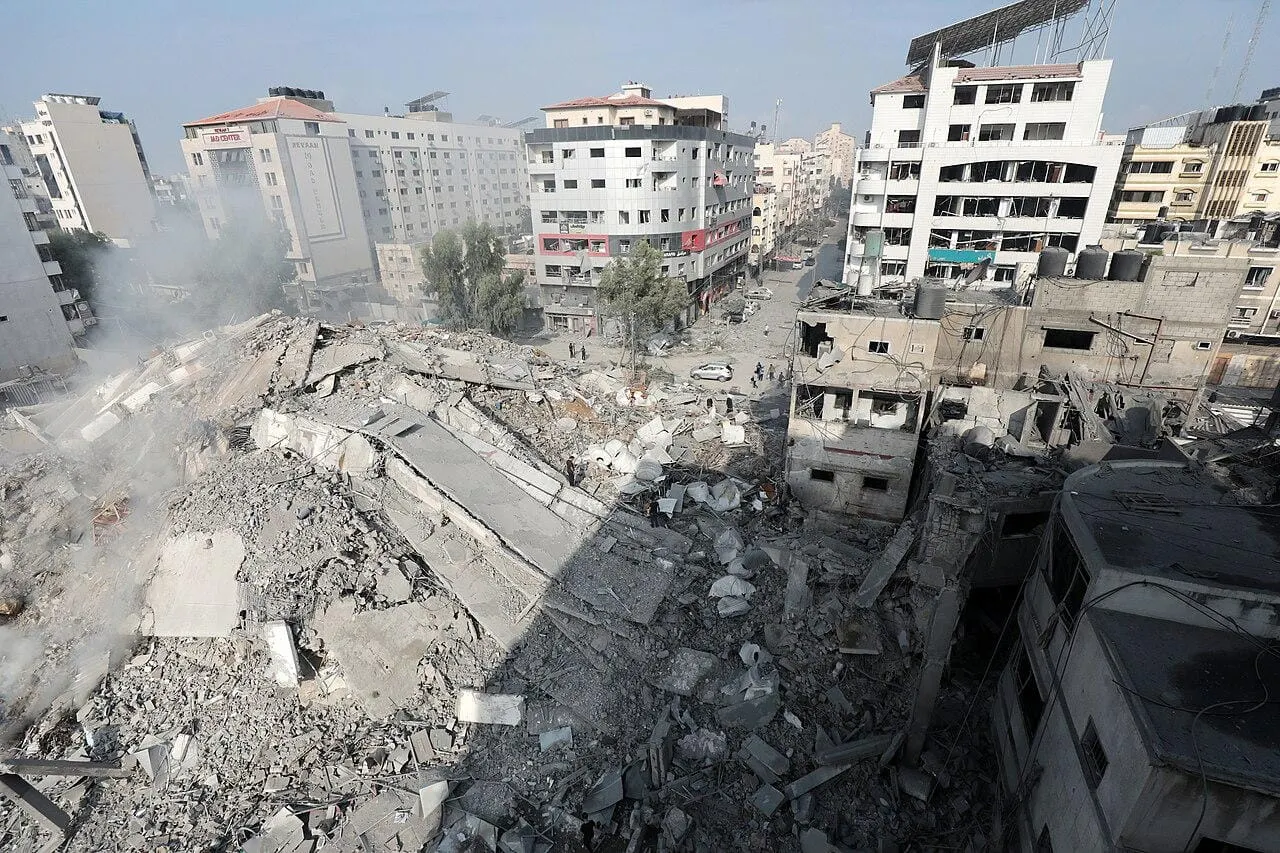 Guardian Uses Satellite Data To Document Destruction of Gaza