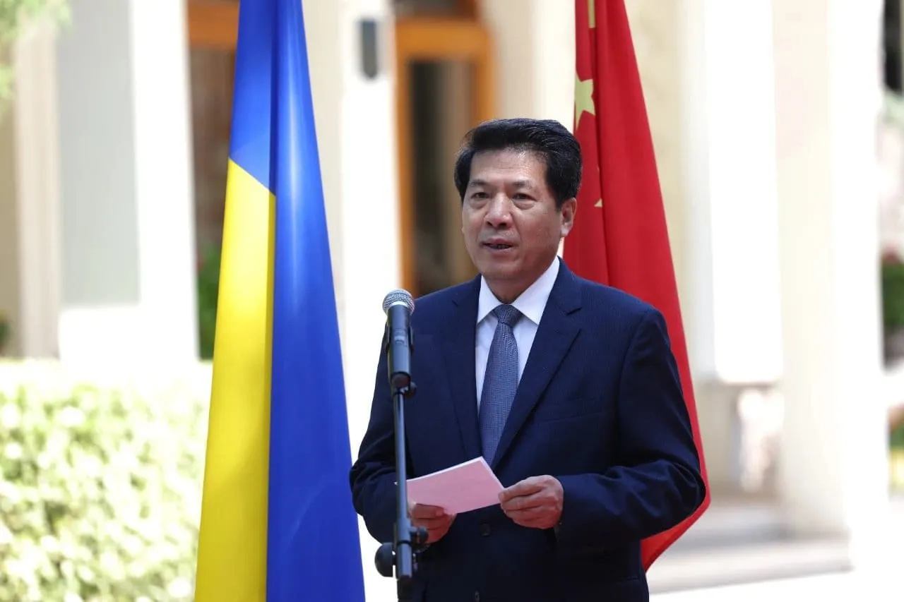 Chinese Envoy on Facilitating a Settlement of the Ukraine Crisis