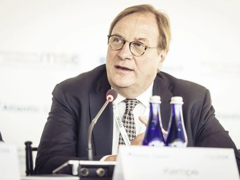 Atlantic Council Frets as NATO Summit Begins