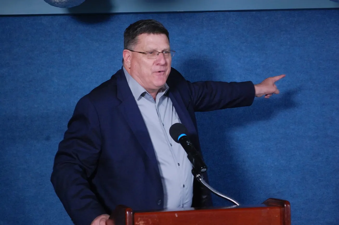 ‘Be Awake To What’s Happening’: Escalation toward Nuclear War; Escalation against the Truth