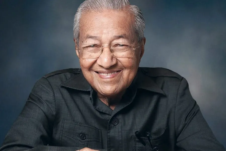 Former Malaysian Prime Minister Mahathir: A Non-Aligned Policy Must Replace East vs. West
