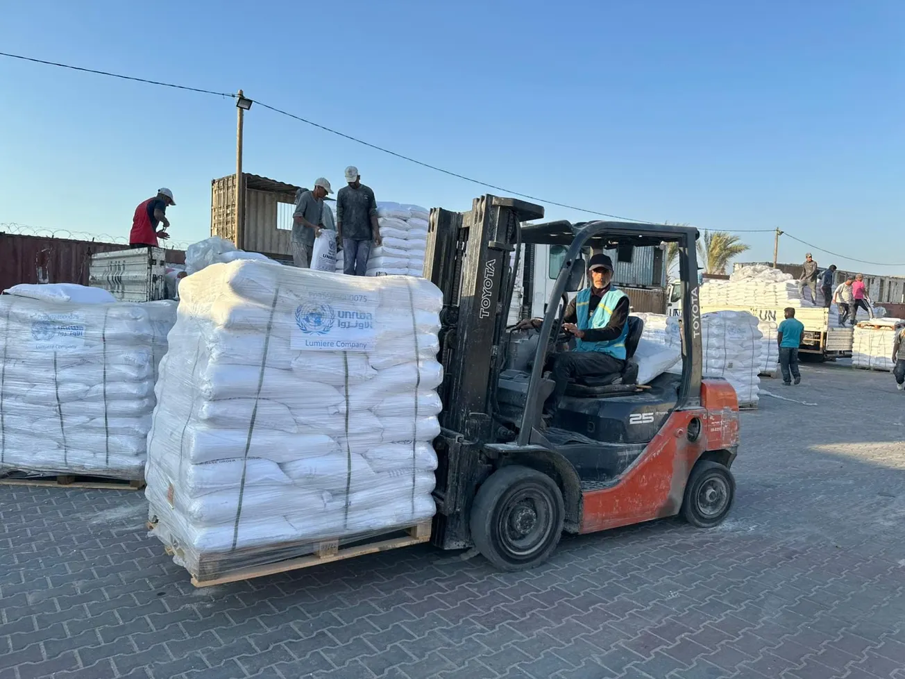 Israel Still Blocking Humanitarian Relief Into Gaza