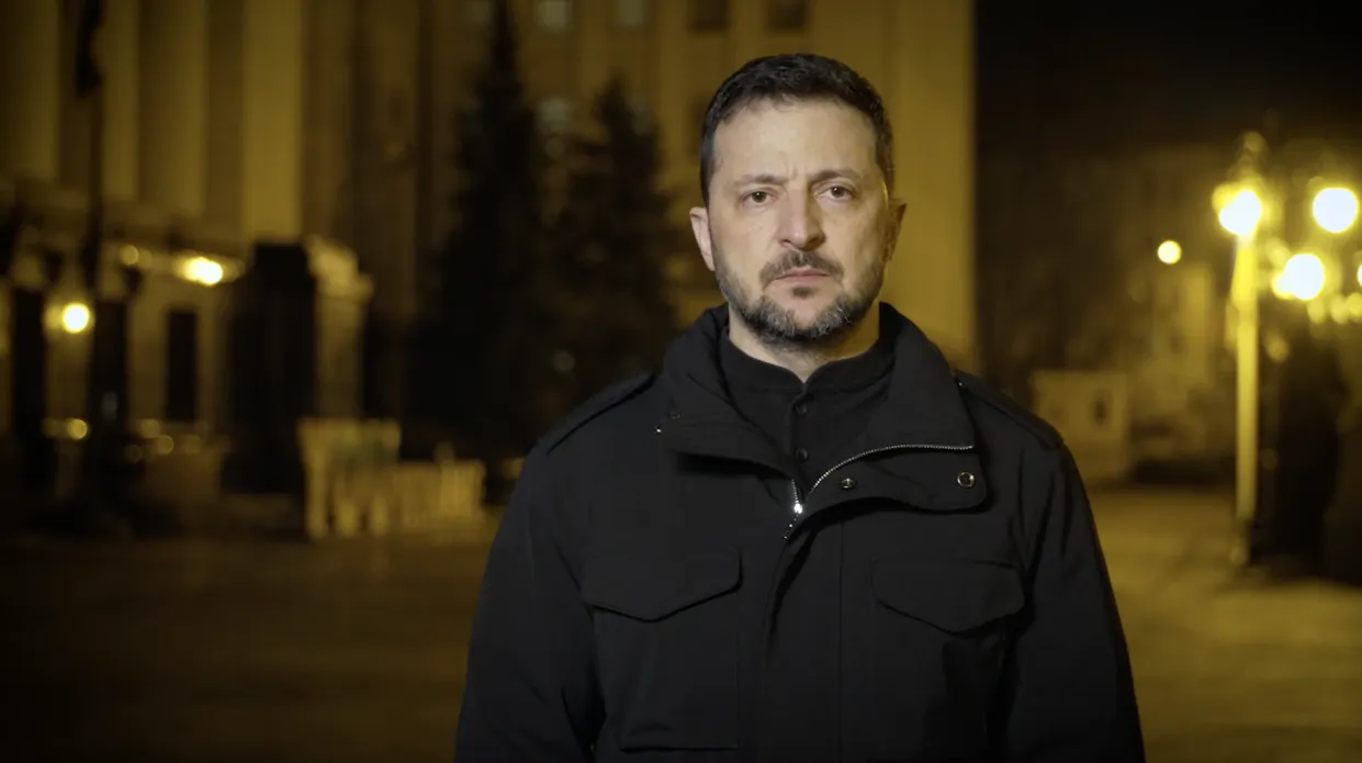 Zelenskyy Tries To Make Up with Trump, with Partial Ceasefire Gambit