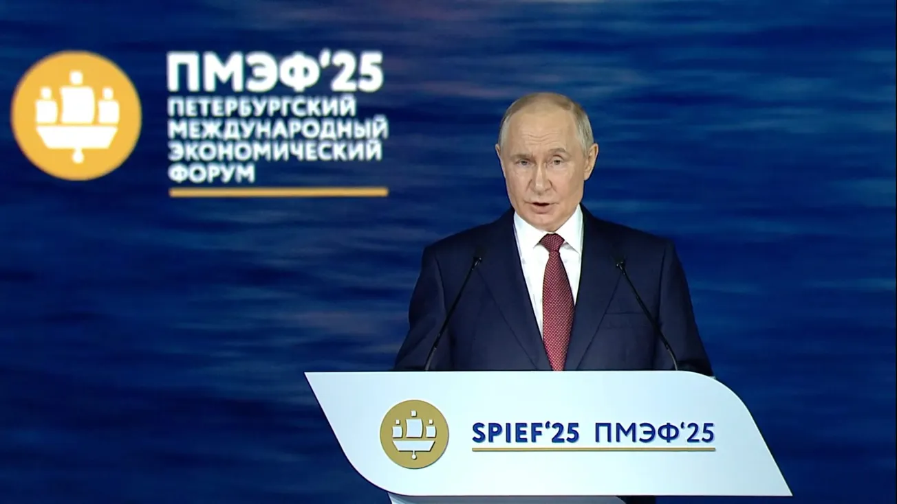 Putin Highlights Need for New Development Model at SPIEF