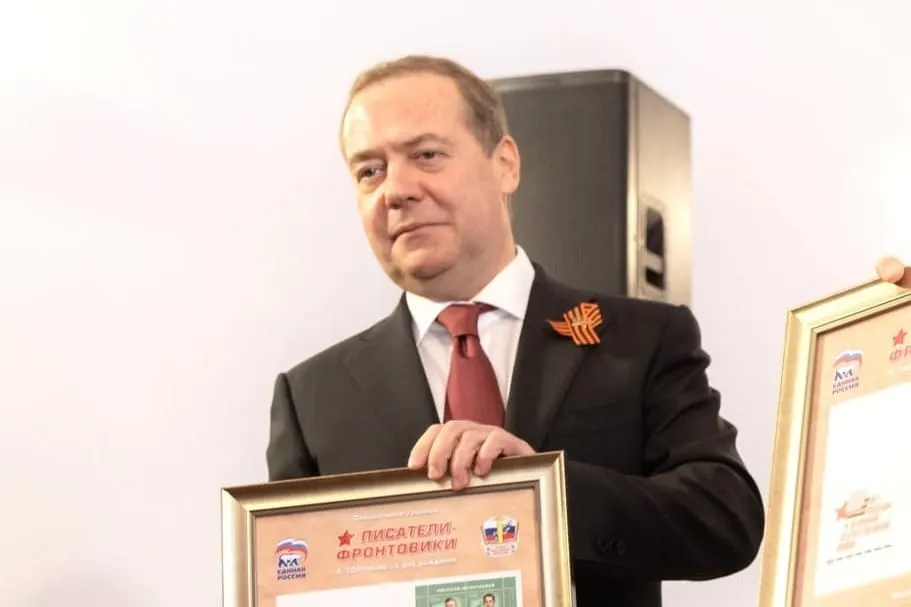 Russia Persists With Its War Warnings