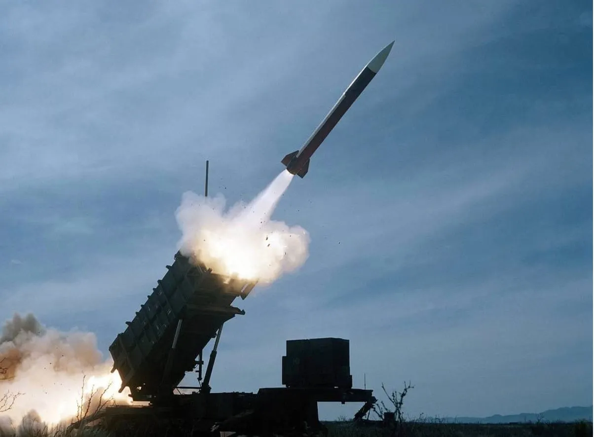 Japan Plans To Deploy Mid-Range Missiles Off on Island Near Taiwan