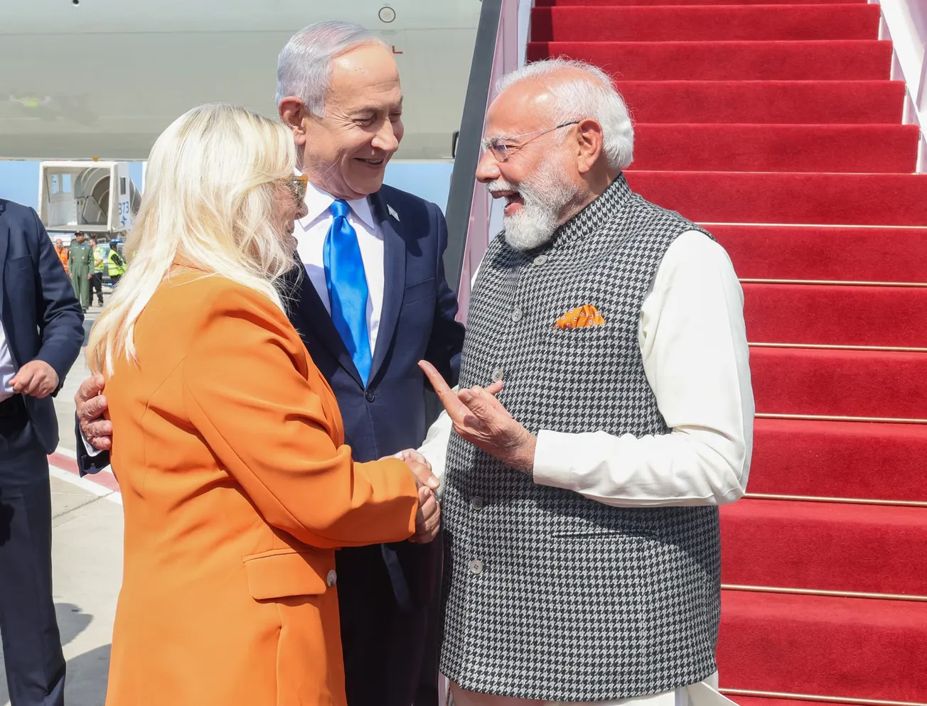 Hosted by Netanyahu, Modi Promises India 'Stands Firmly' With Israel