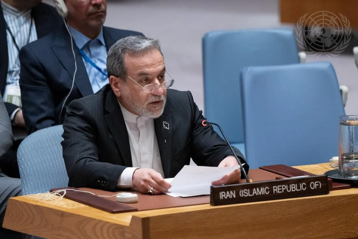 Araghchi Says Iran Can Resist a U.S. Invasion