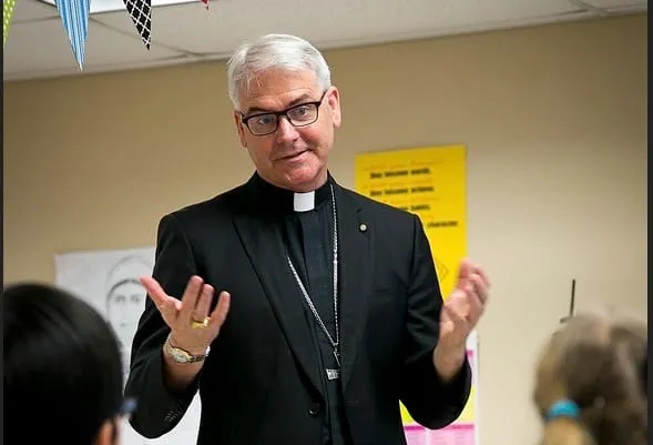 Pope, Other Catholic Leaders Respond to Trump's Attack