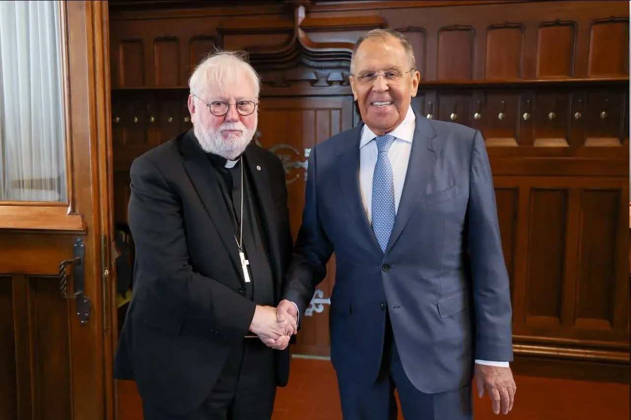 Vatican Envoy and Russian Foreign Minister Meet in Moscow