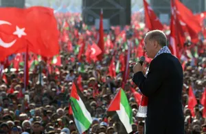 Türkiye’s Erdogan Speaks to Massive Istanbul Demo, Increases Rhetoric Against Israel