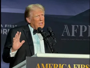 From Peru to Mar-a-Lago: Change Does Not Come from the Past