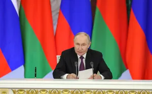 Trump and Putin Stay the Course for a Peaceful Solution to the Ukraine War; British Gnash Their Teeth