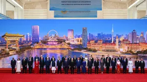 The Nations of the West Must Cooperate with the New World Economic Order!