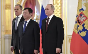 Chinese Ambassador Suggests a Xi-Putin-Trump Meeting Would Be ‘Useful’