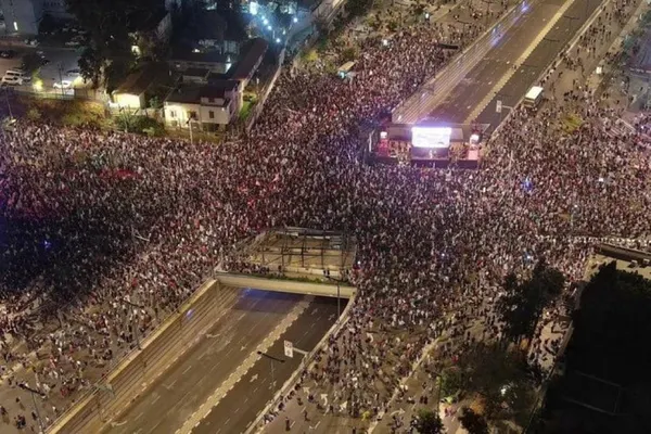 Demonstrations Against Government Growing in Israel
