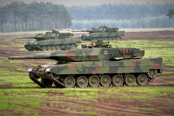 German Newsletter Says NATO/Europe Preparing To Go to War Against Russia