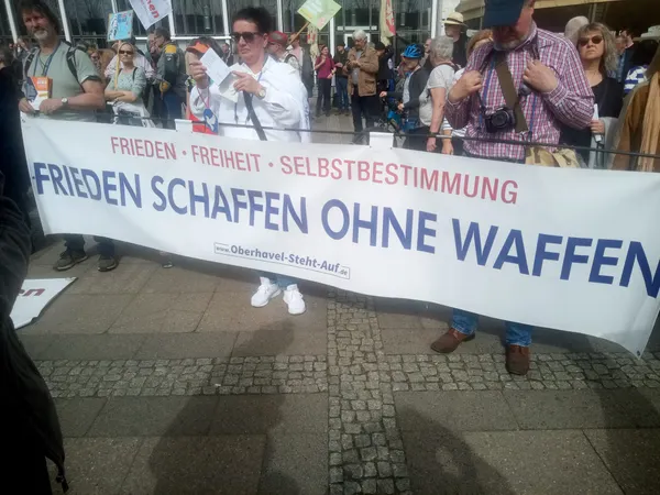 More Calls from German Political Figures for an End to the War in Ukraine