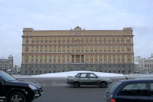 Russia Expels Six British Diplomats for Intelligence Activities ‘Incompatible with Their Diplomatic Status’