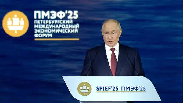 Putin Highlights Need for New Development Model at SPIEF