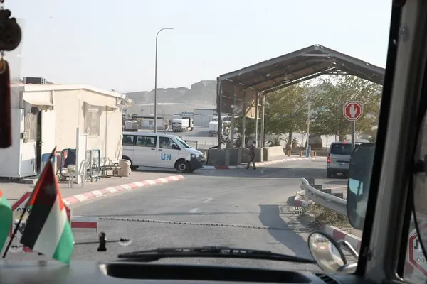 Israel Closes Only West Bank-Jordan Crossing