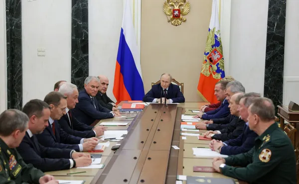 Putin Meets with His Security Council To Discuss Trump Statements
