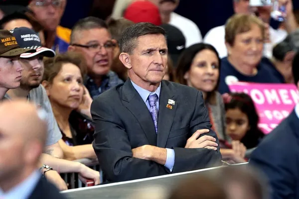 Lt. Gen. Flynn Supports Gabbard, Challenges Trump To Crush Lying Warmongers