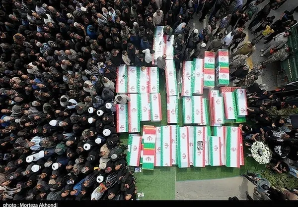 Parents of Iranian School Children Killed in U.S. Bombing Thank Pope Leo XIV