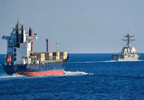 Trump Talks Tough on Hormuz While Quietly Extending Ceasefire