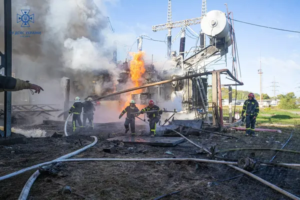 Russia Warns Foreign Diplomats to Leave Kiev; Announces "Systematic Strikes" on Defense Industry