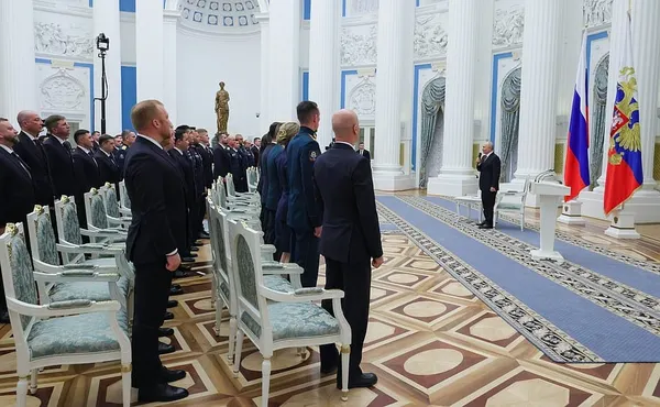 Putin Calls Attack on Starobelsk Trade School Dormitory 'a Manifestation of Neo-Nazism'