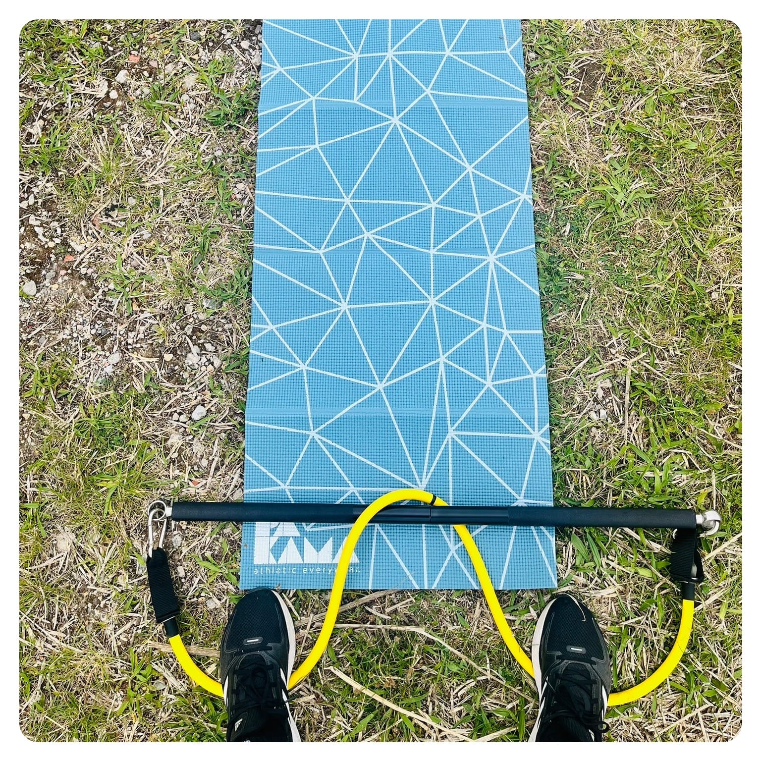 vanlavita yoga mat and resistnace bad for exercie routine