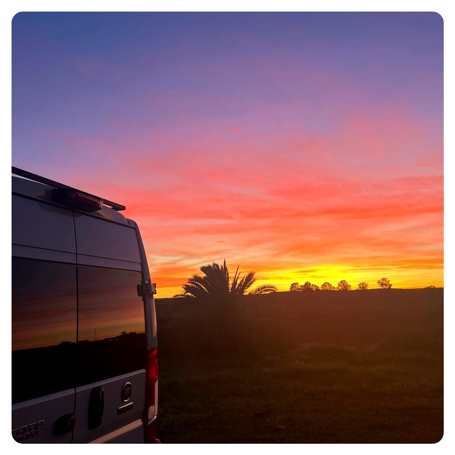 vanlife vanlavita sunset view