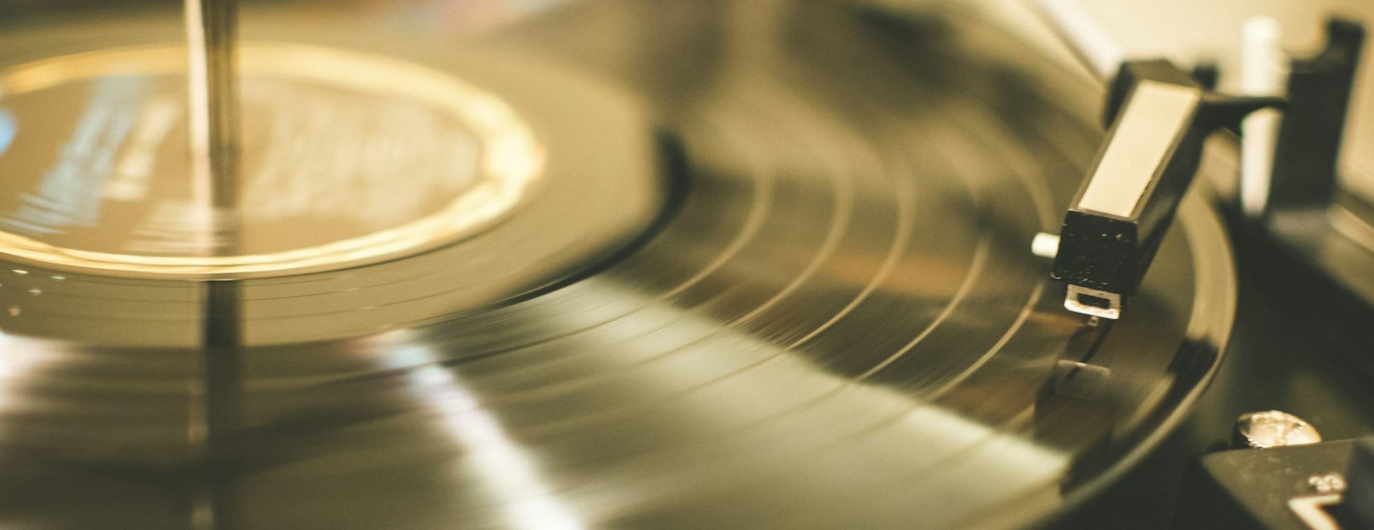 photo of black turntable