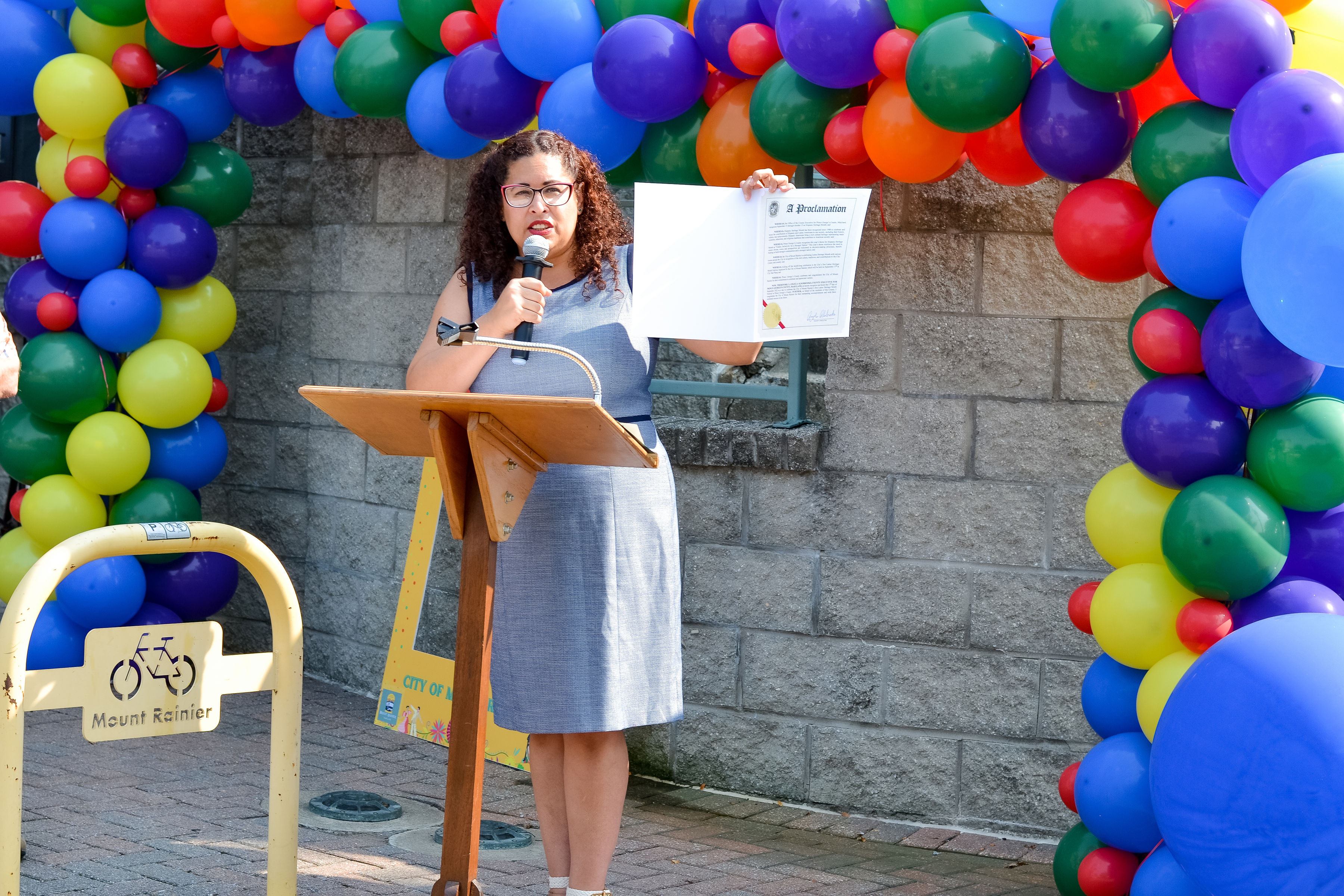 Primera autoridad alcaldesa mujer MD