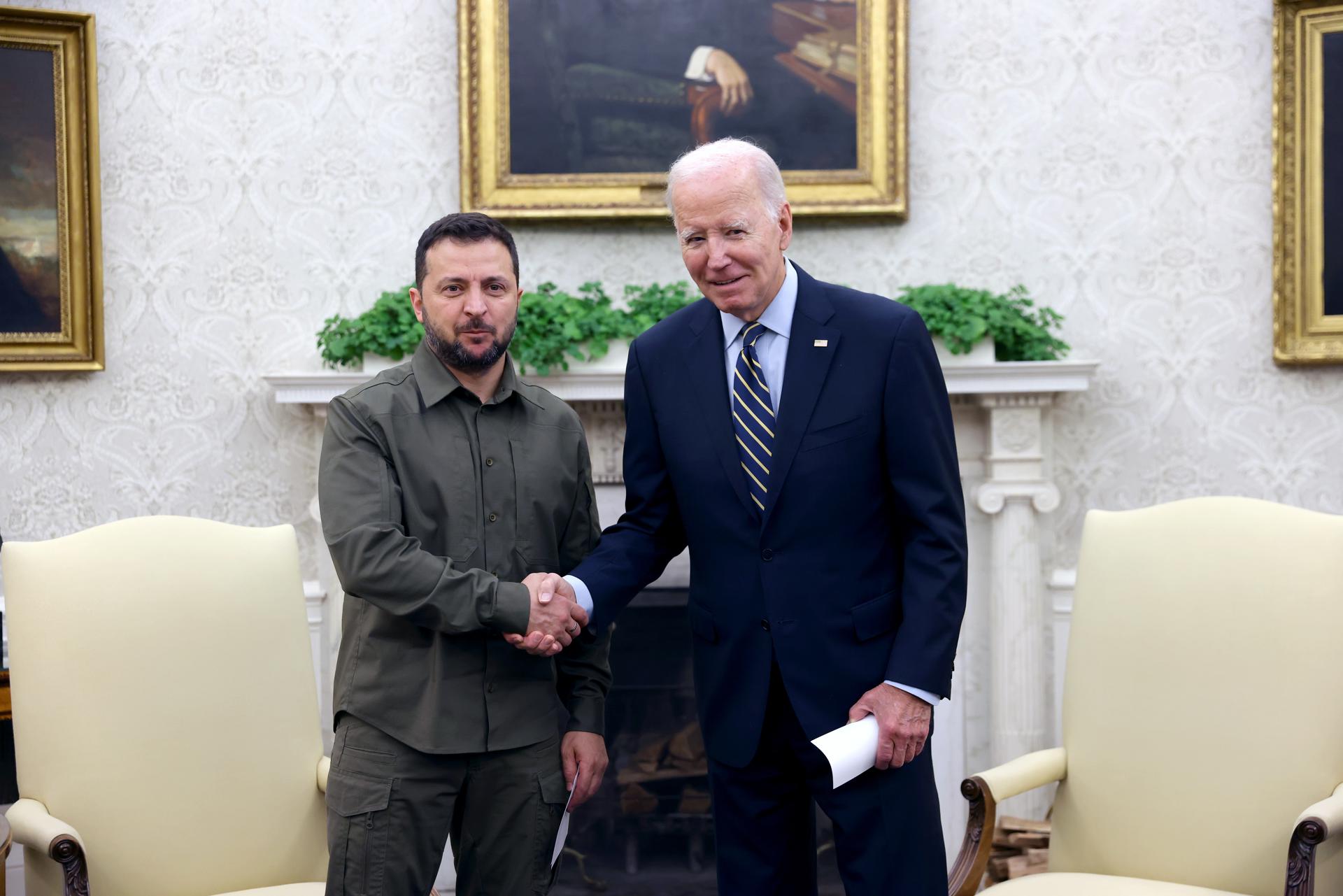 Biden-y-Zelensky-en-la-Casa-Blanca.-Ucrania-pide-mas-apoyo-a-EEUU
