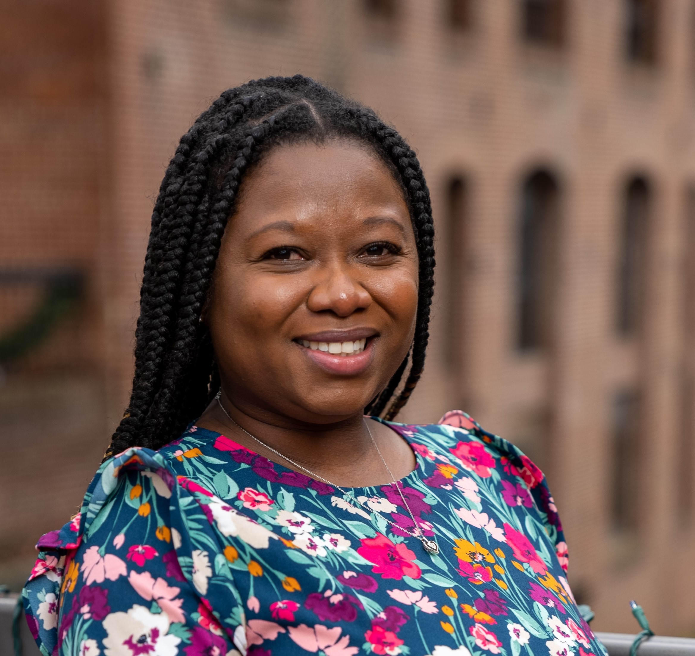 Shellon Fraiser Línea morada