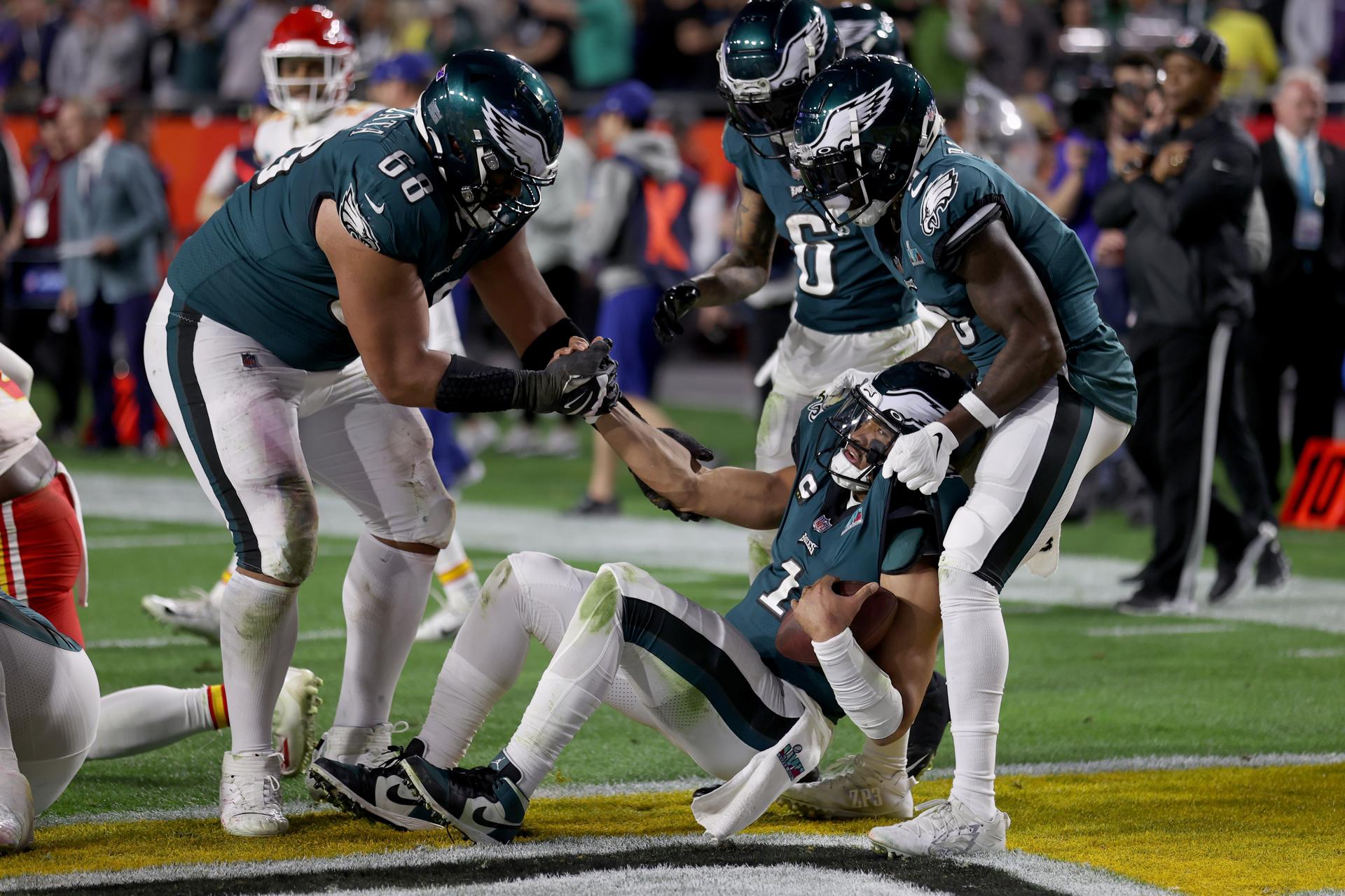 Super Bowl Rihanna Patrick Mahomes